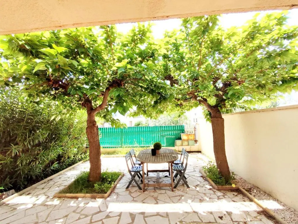 Appartement calme avec jardin privatif - 3 -