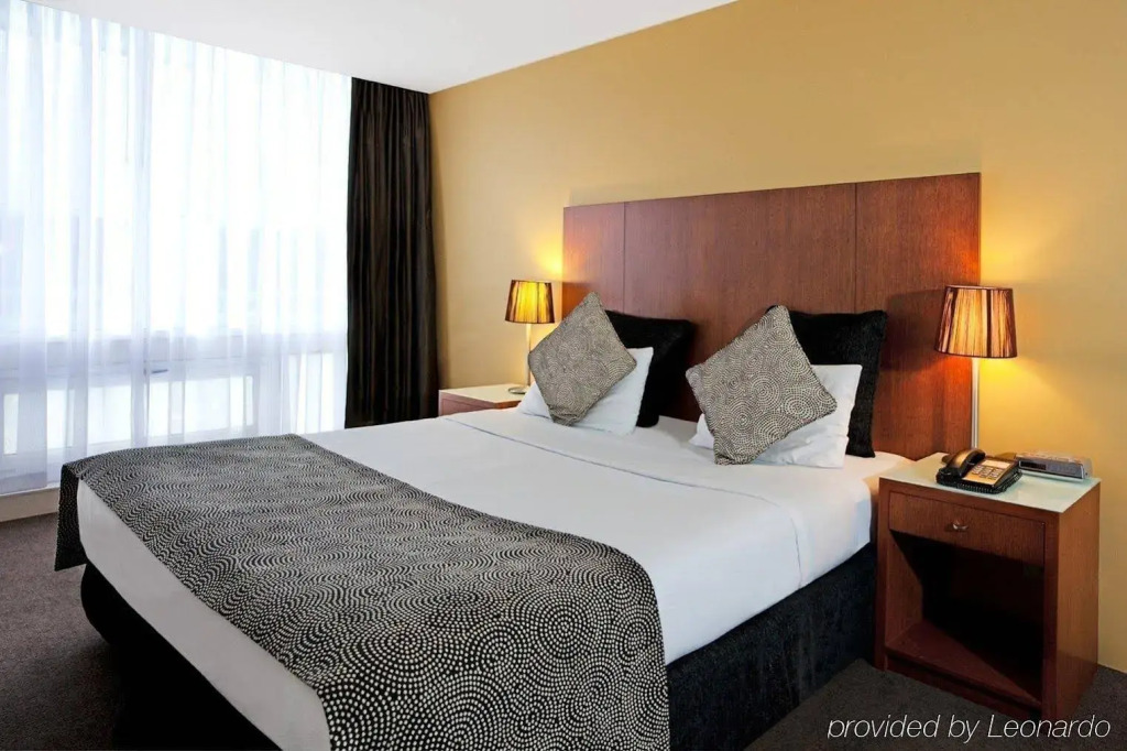 Park Regis Griffin Suites