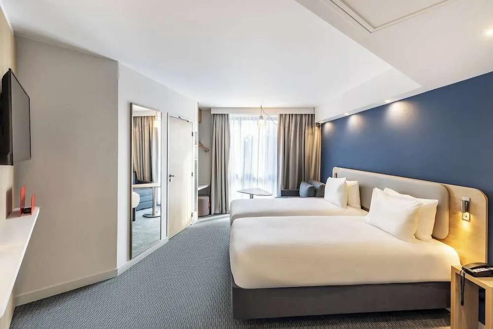 Holiday Inn Express Paris - Poissy by IHG