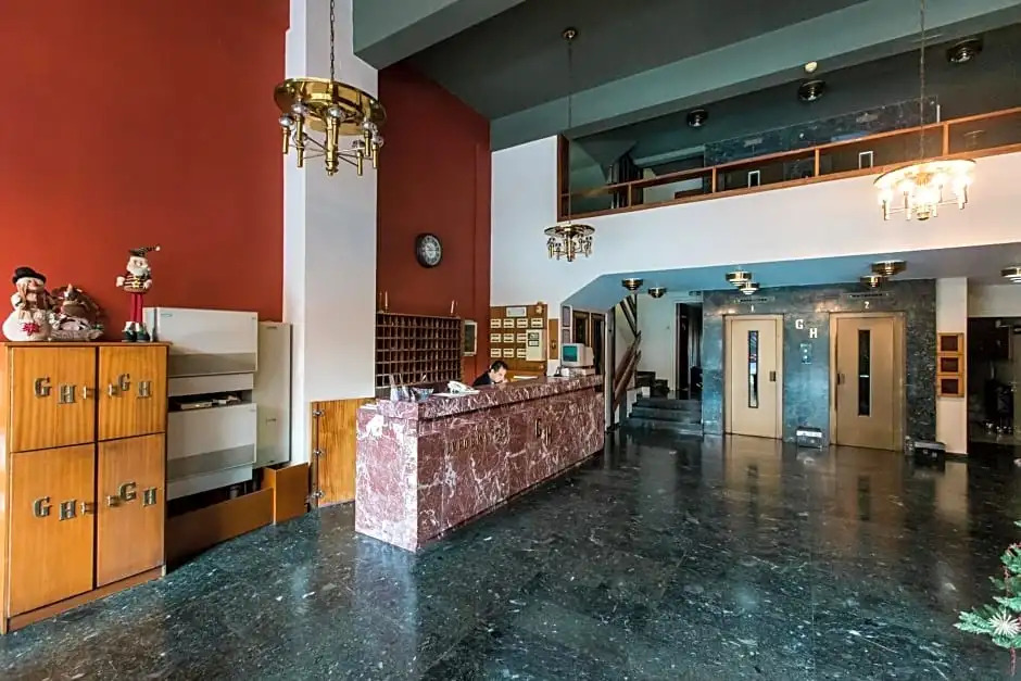 Grand Hotel