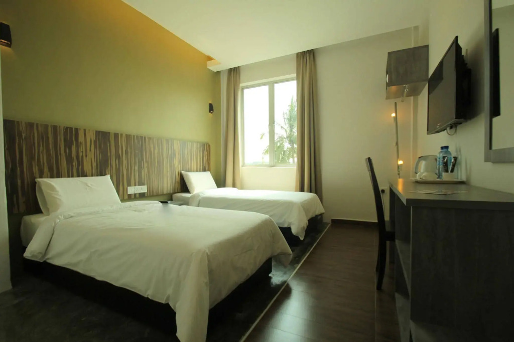 Eastville Residence