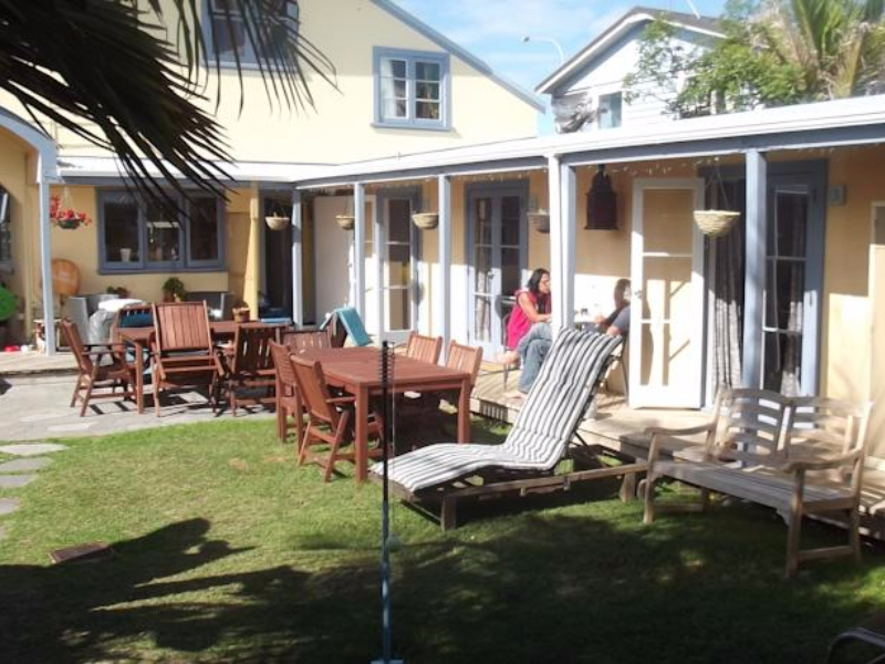 Orewa Pillows Lodge