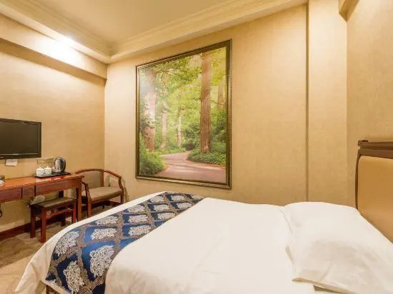 Kaiyue Hotel