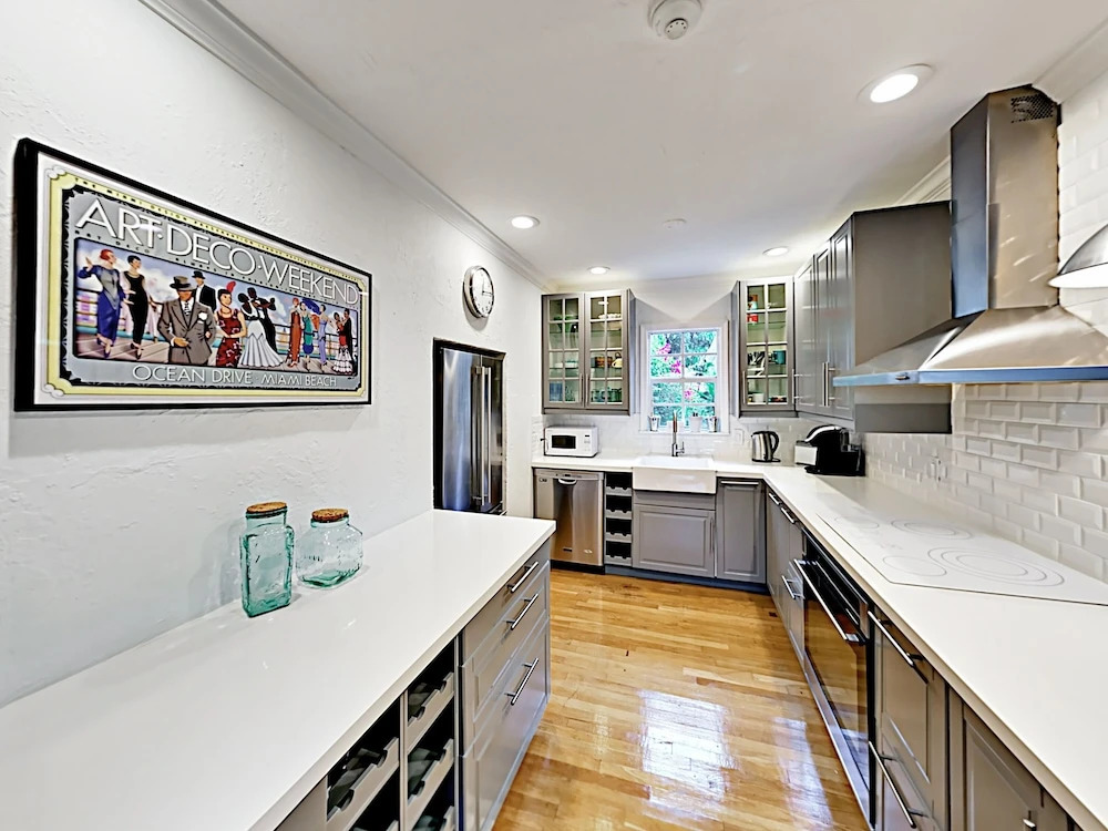 Tropical Oasis - 3 Br Home