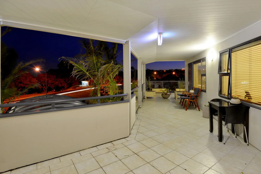 Whangaparaoa Lodge