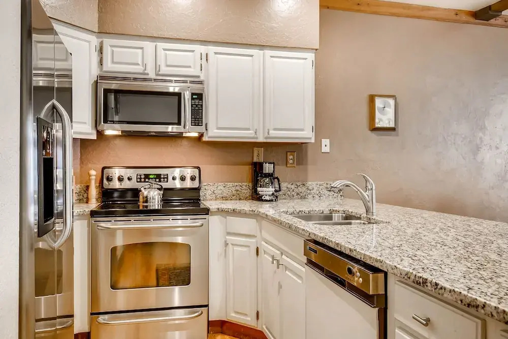 Powder Run C11 3 Bedroom Condo by RedAwning