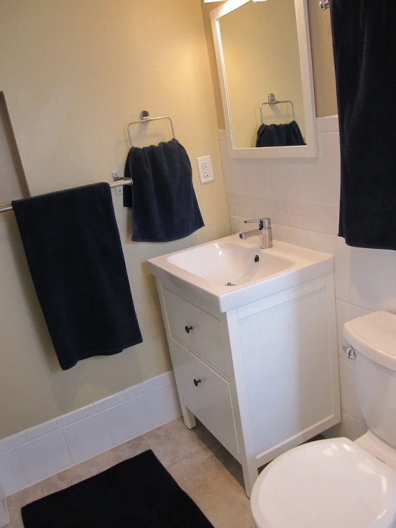 Beautiful Gulf Coast Living on the Canal - Three Bedroom Home