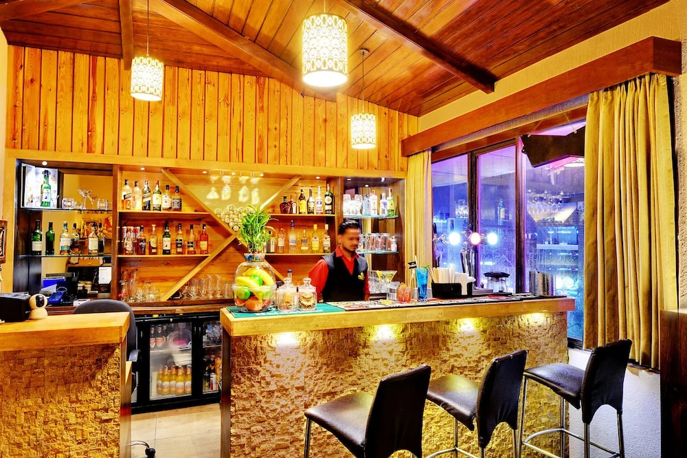 Twin Tulips Hotel