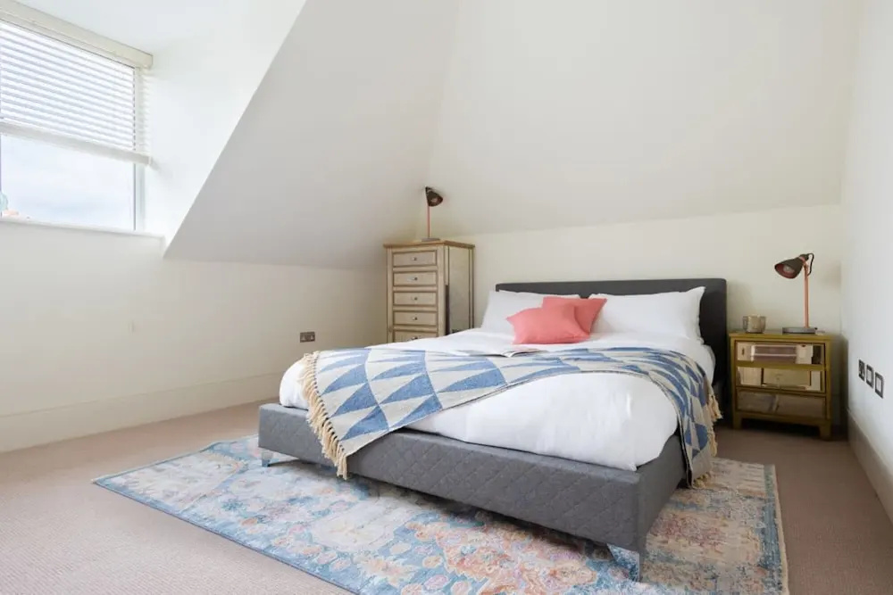 The East Finchley Retreat - 6bdr House With Swimming Pool, Garden, Parking