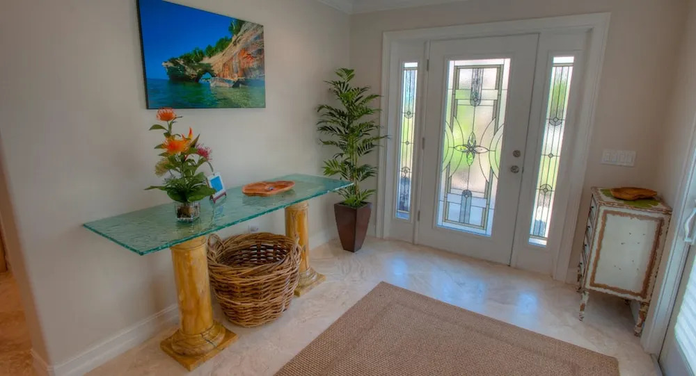 The Blue Horizon Apartment 9