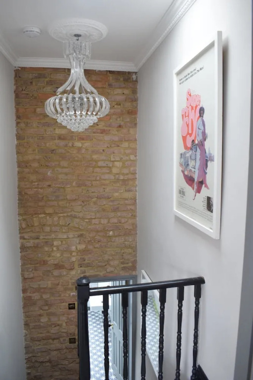3 Bedroom Garden House in Dalston