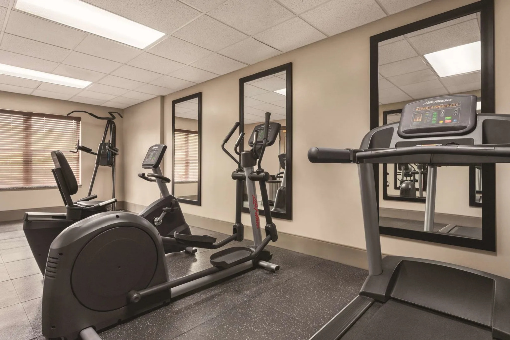 Country Inn & Suites by Radisson, Nashville Airport East, TN