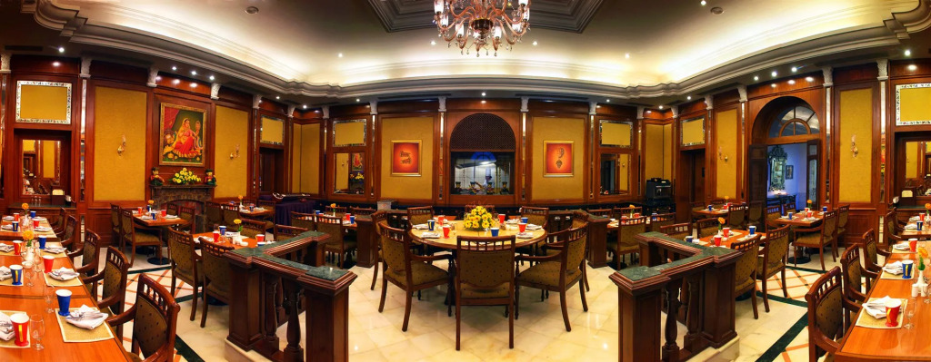 The Lalit Laxmi Vilas Palace