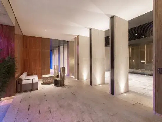 Nanjing Olympic Sports Expo Center UEASY Hotel