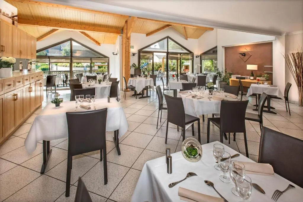 Hôtel-Restaurant Le Calice Du Gevaudan - A75
