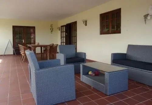 Mirador Apartments
