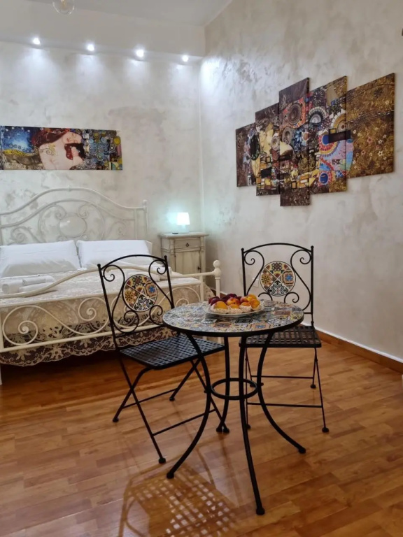 Suite of Klimt