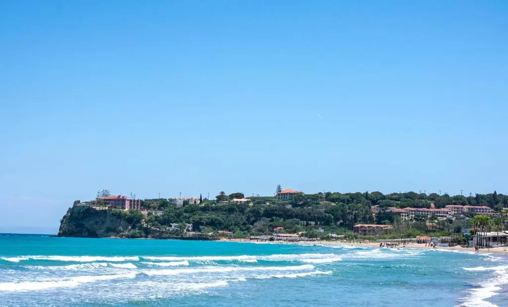 Dora's Tsilivi Beach House A by "elite"