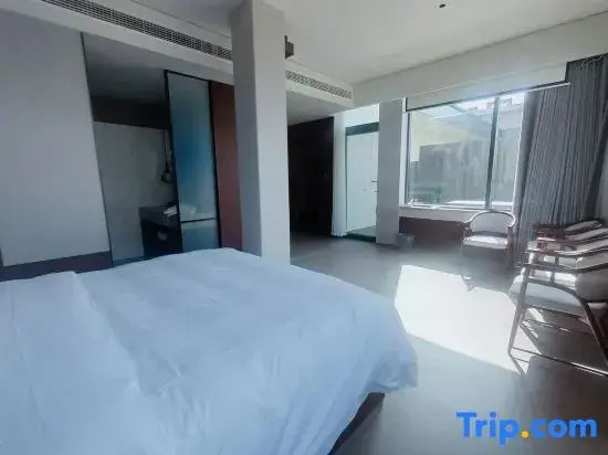 Meilu No.1 Courtyard City High-end Homestay (Xichang Moon Lake Park)