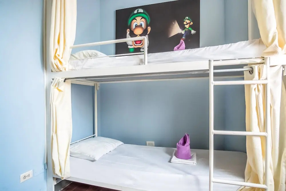 Tr3ats Guest House