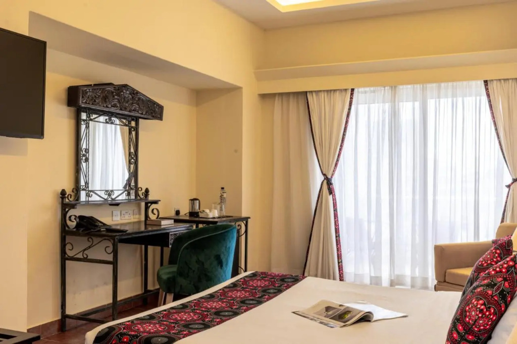 Sentrim Castle Royal Hotel