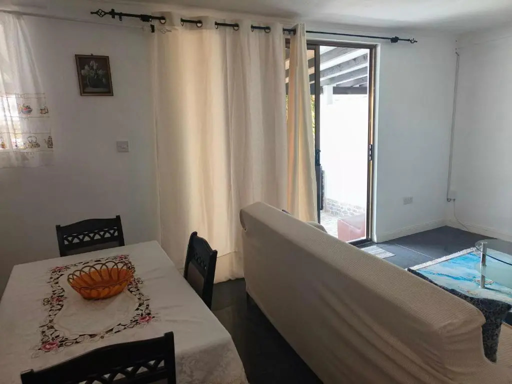 Alpha & Omega Apartment Seychelles