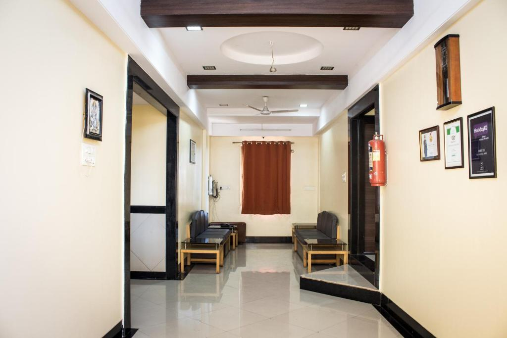 Hotel Aashish Deluxe Pet Friendly