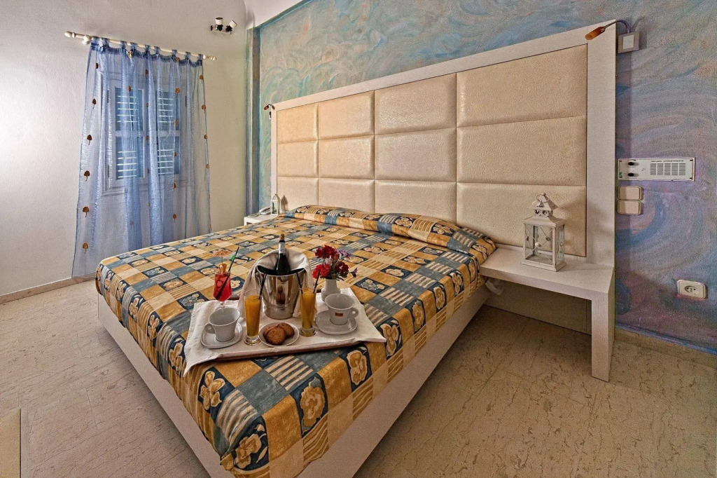 Sellada Apartments