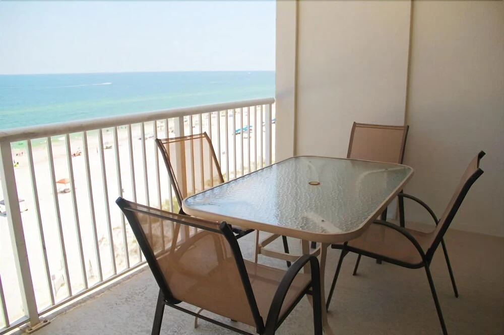 Royal Palms 806NS by RedAwning