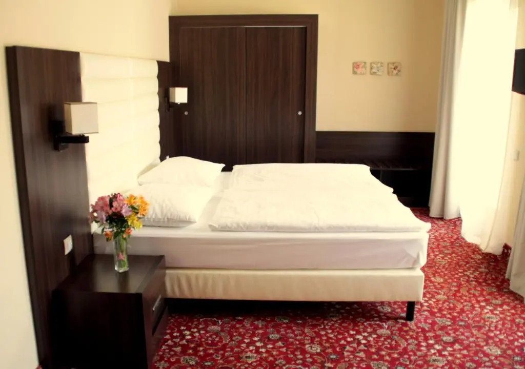 Hotel Kristály Imperial