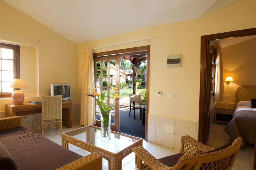 Suites & Villas by Dunas