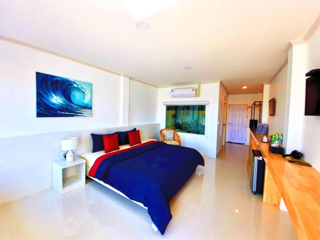 Koh Larn Riviera