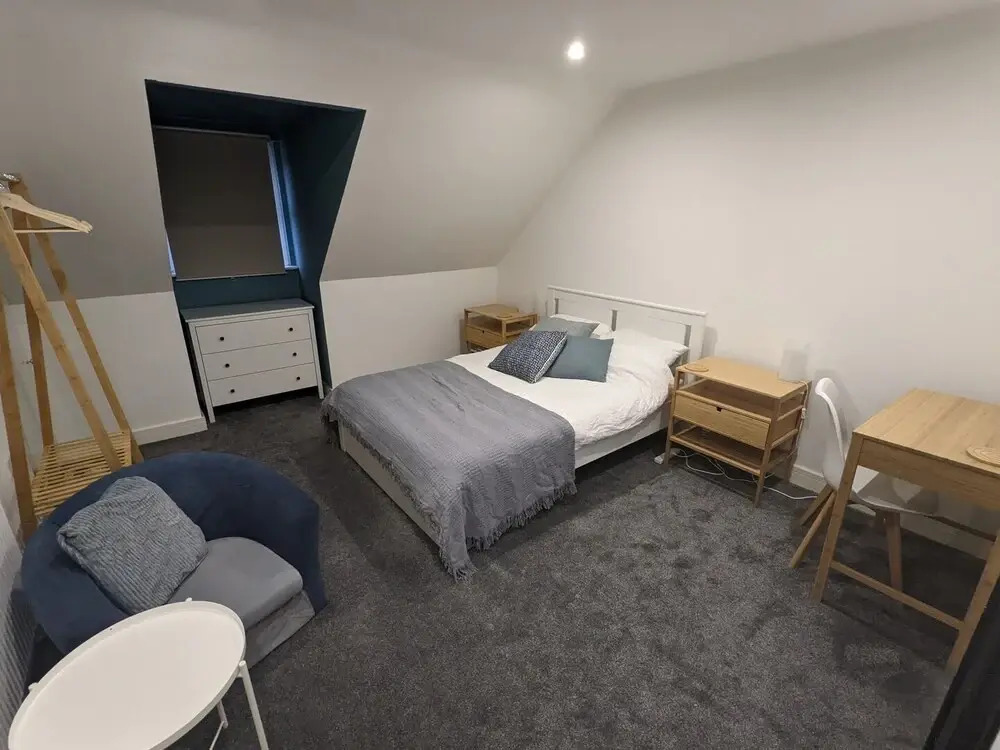 Beautiful and Spacious 4 Bedroom Home Armley Leeds