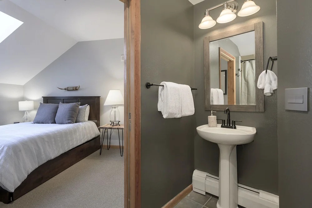 Select Unit 1709 - 2br - Zephyr Mountain Lodge 2 Bedroom Condo
