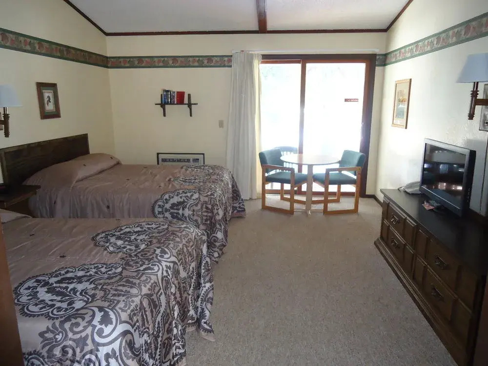 Edelweiss Motel