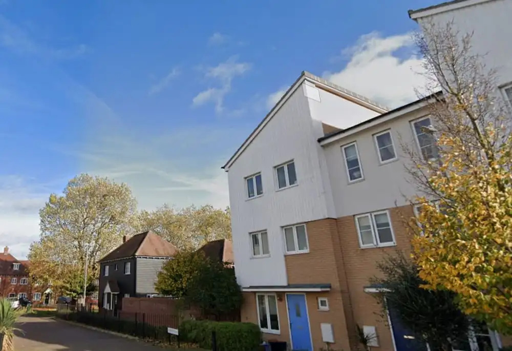 Colchester Retreat 4BR 2bath Ample Street Parking