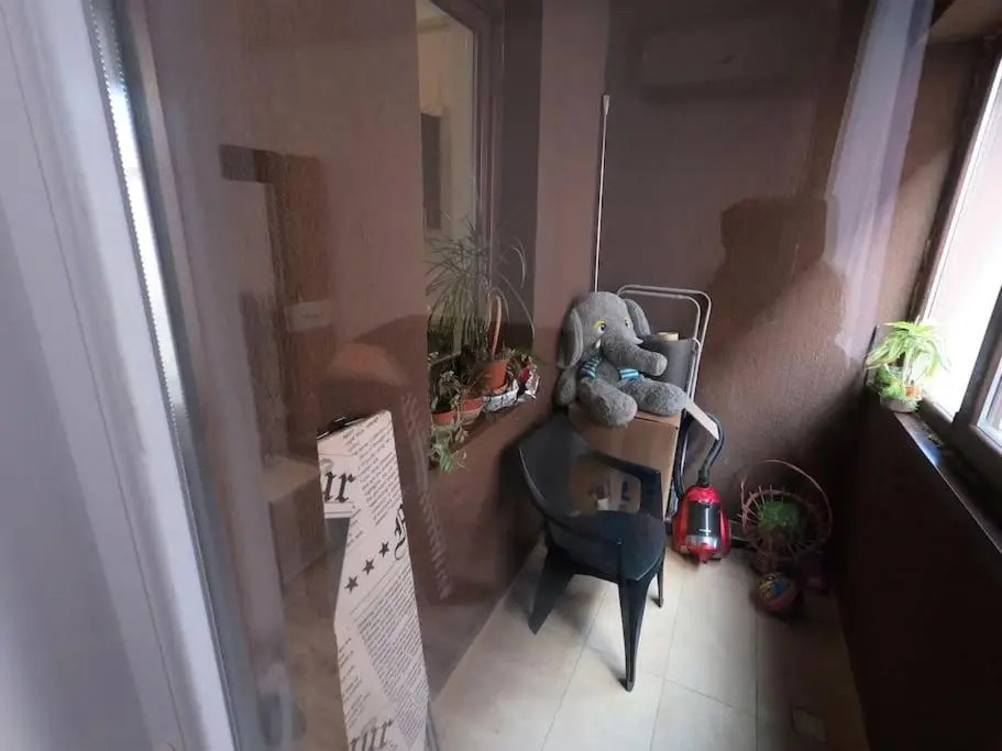 Garsoniera cu balcon