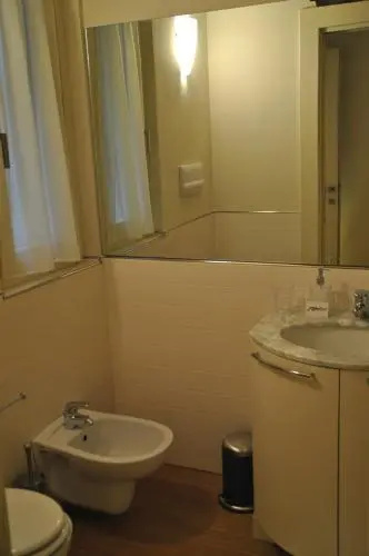 My Room Suite Center