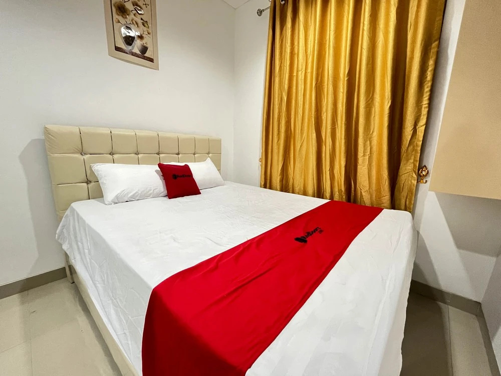 RedDoorz at Ring Road II Area Manado