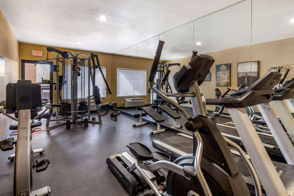 Best Western Plus DFW Airport Suites