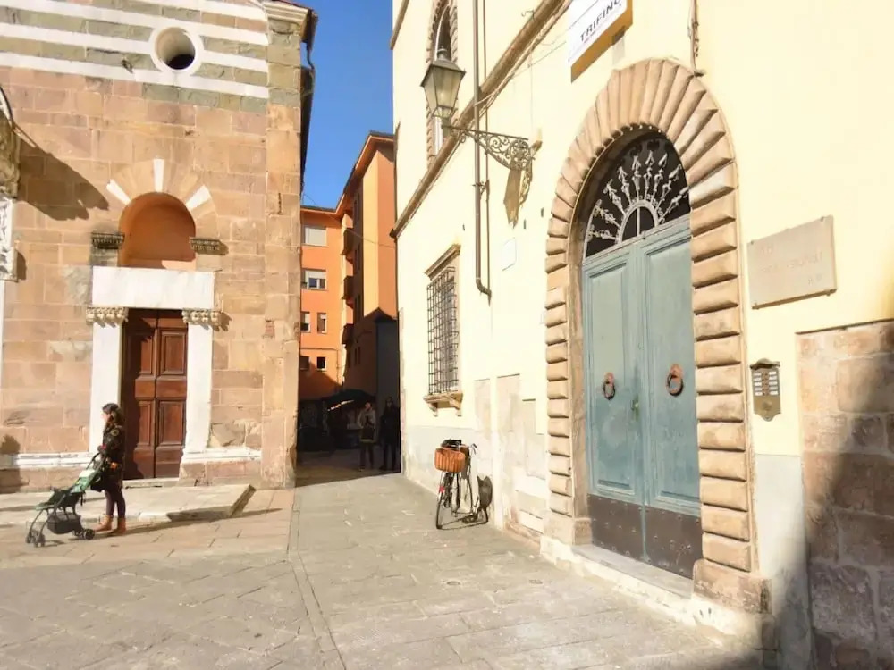 Apartment in Lucca Near Piazza Napoleone