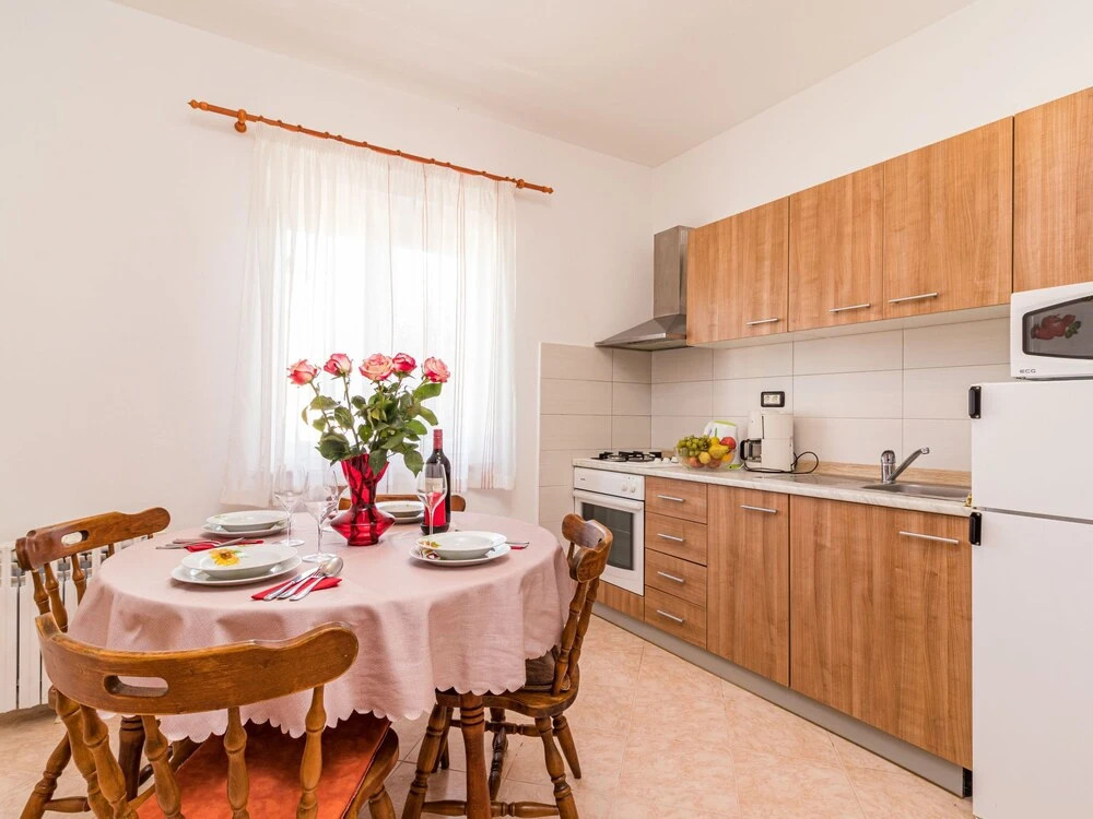 Jere Pula in Pula With 2 Bedrooms and 1 5 Bathrooms