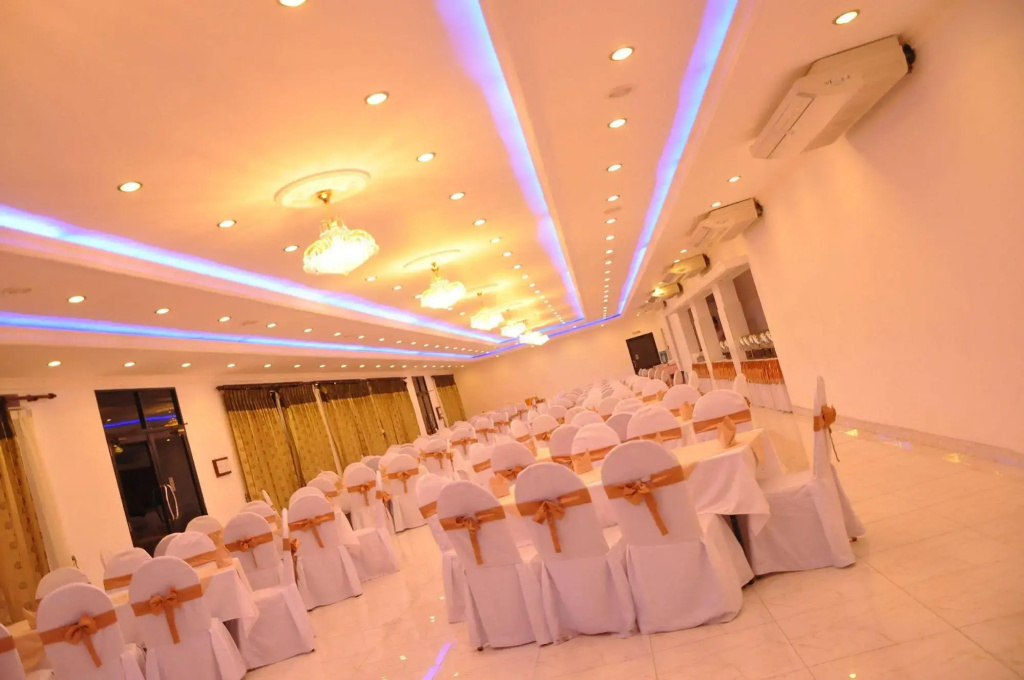 Centauria City Hotel