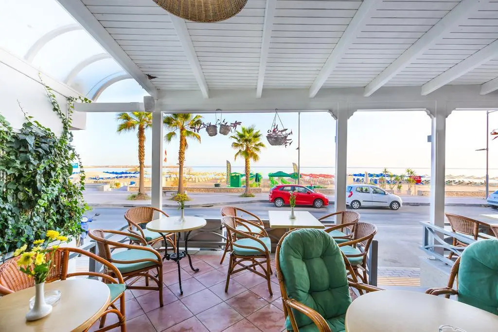 Poseidon Hotel