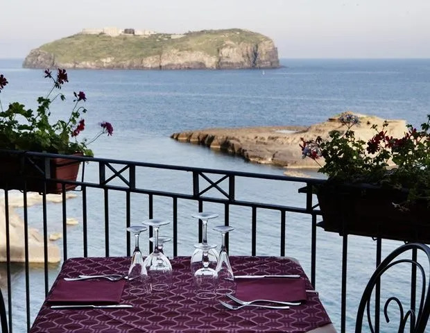 Hotel Mezzatorre