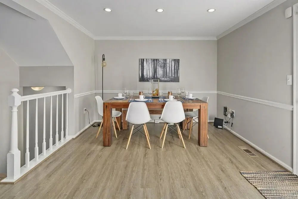 Top Rated Townhome - Largest Corner Unit With Patio, Deck, Basement, and new Luxury Mattresses! Self Checkin. Super Host Support!