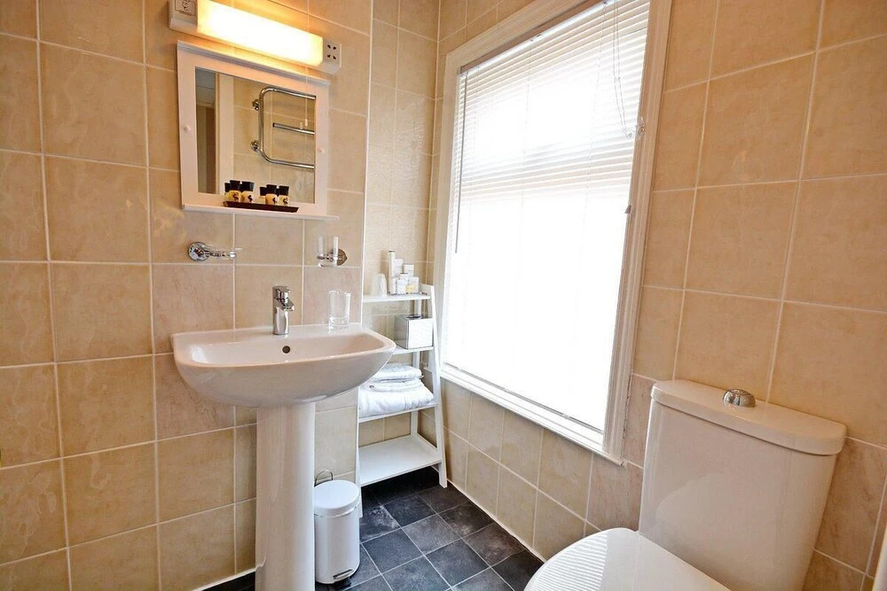 Phildene Rooms by Sasco