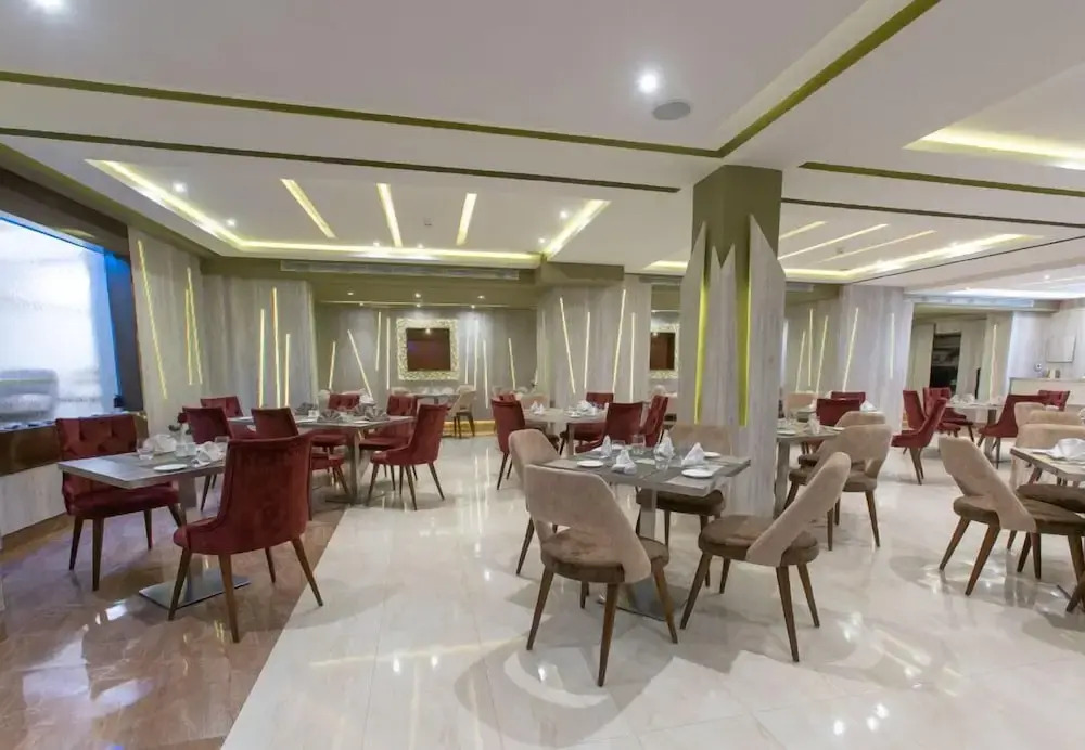 Madaure Hotel - Chéraga