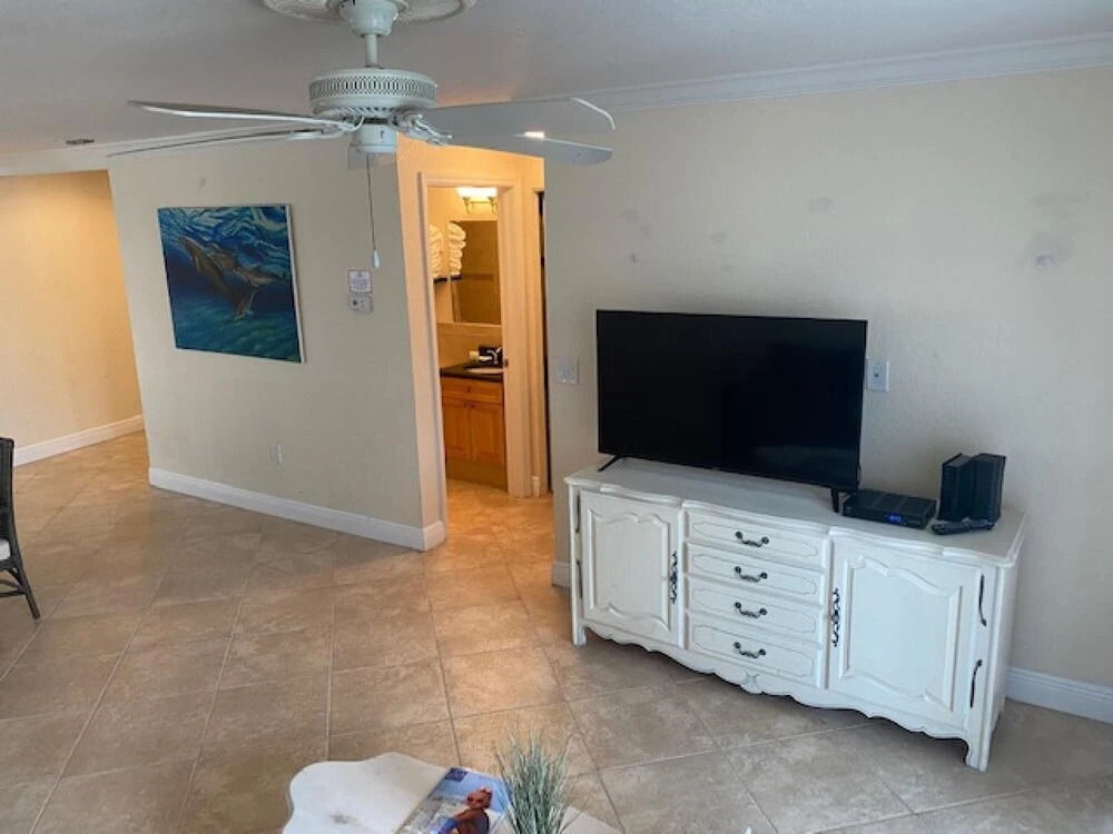 Treasure Island 1 Bedroom, 1 Bathroom, Condominium, 11605