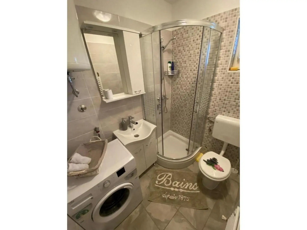 Apartment Ante